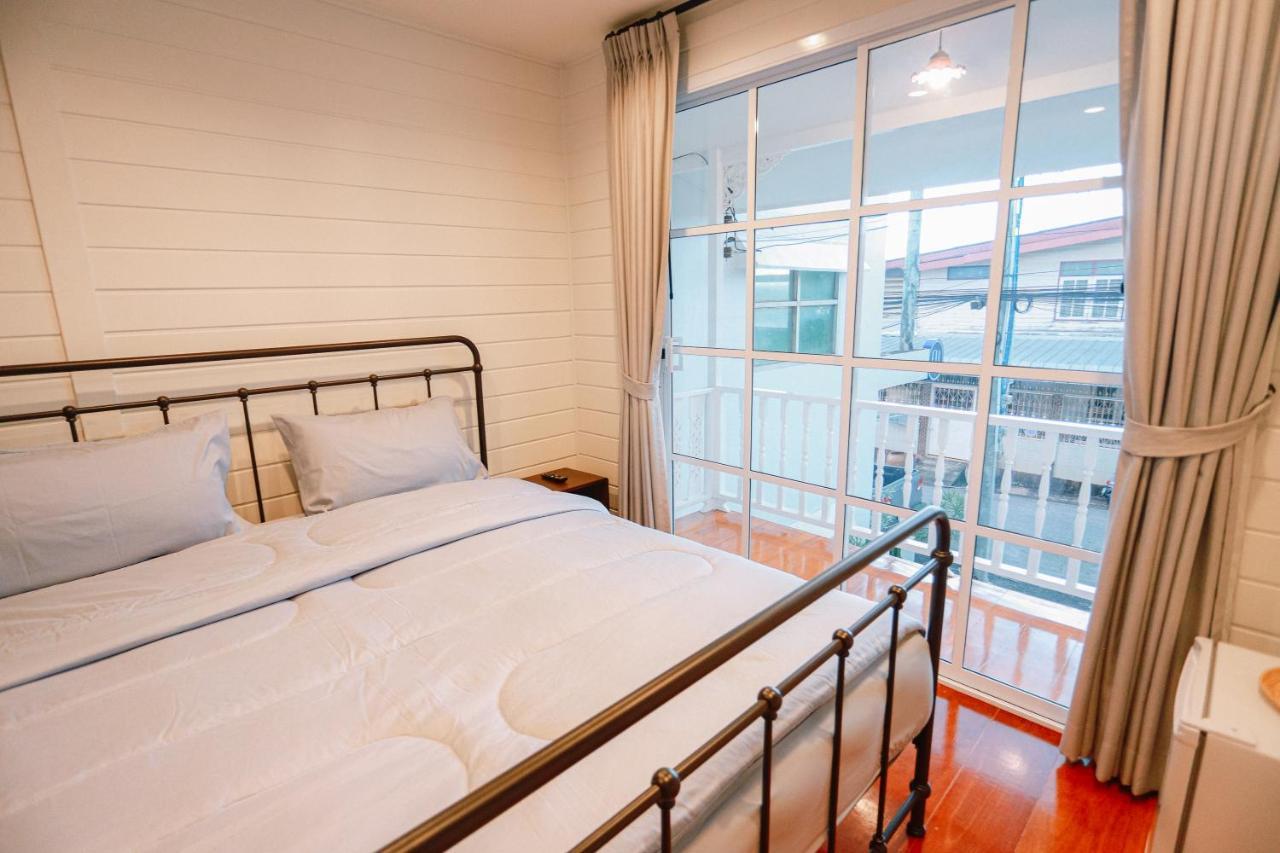 Chertel Poshtel Ban Chamun Ngoại thất bức ảnh